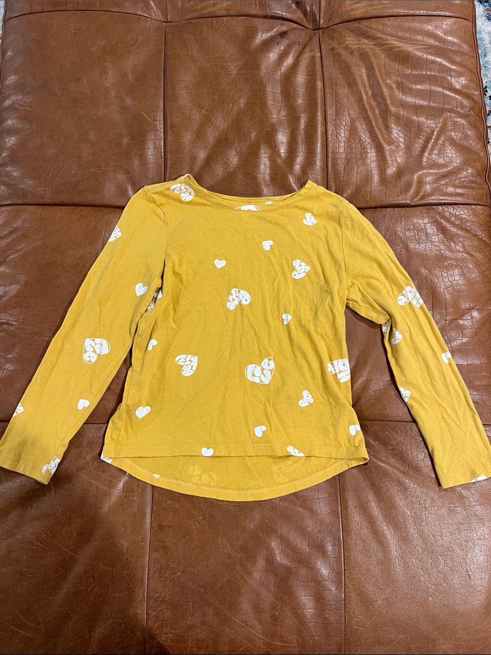 Girls Old Navy Mustard Yellow Tee with White Heart Accents